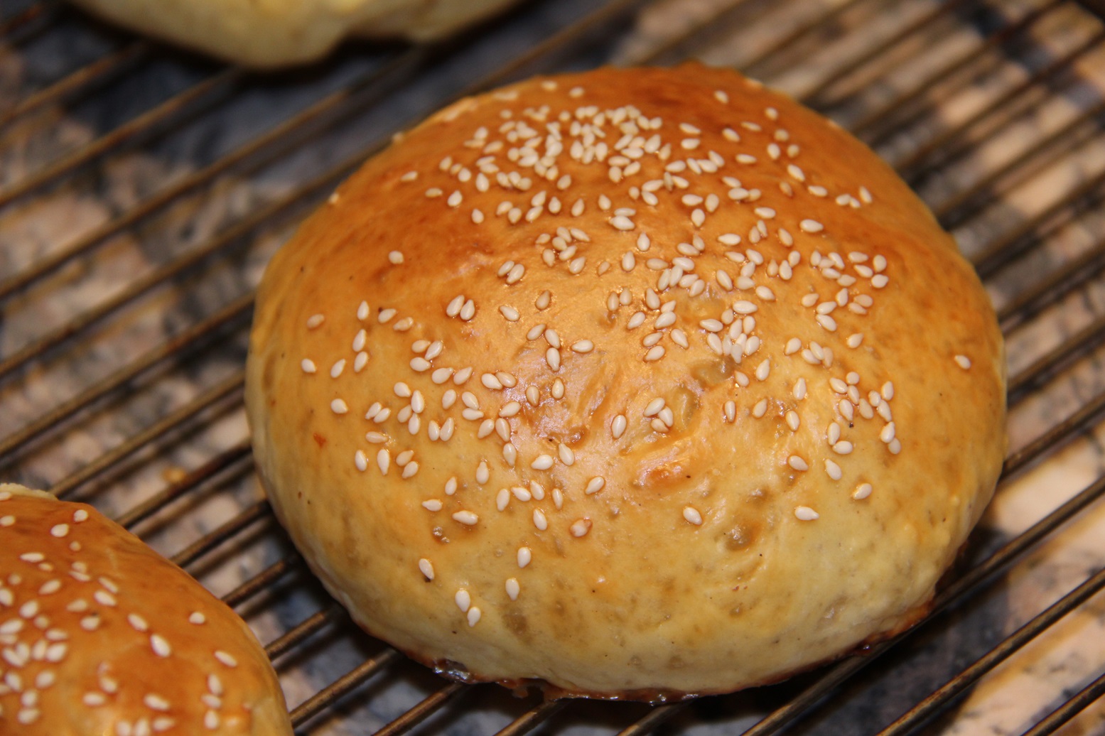 Les graines de sésame ne sont pas obligatoires, mais c'est un plus.